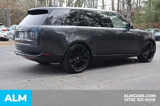 2025 Land Rover Range Rover P400 SE 7 Seat