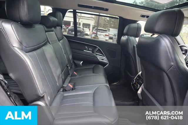 2025 Land Rover Range Rover P400 SE 7 Seat