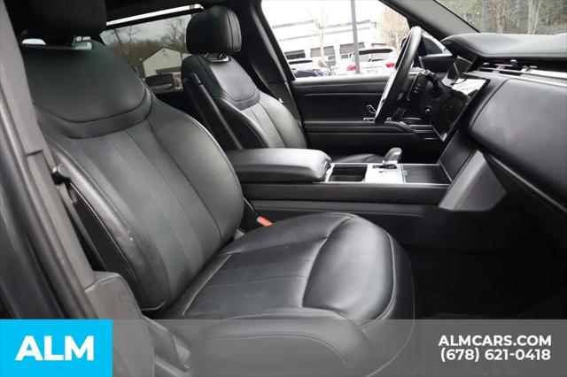 2025 Land Rover Range Rover P400 SE 7 Seat