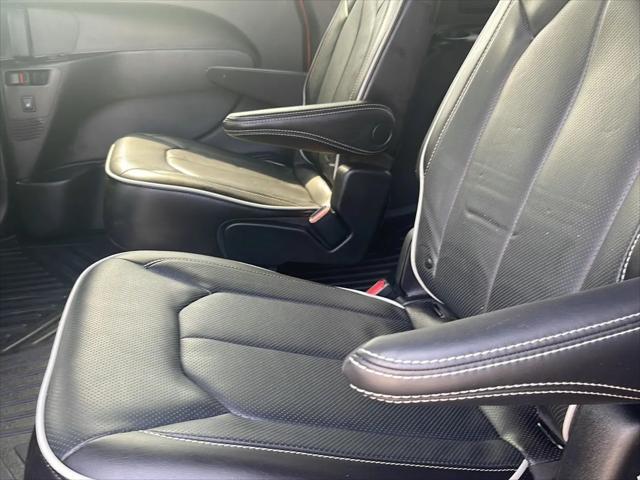2023 Chrysler Pacifica Limited AWD