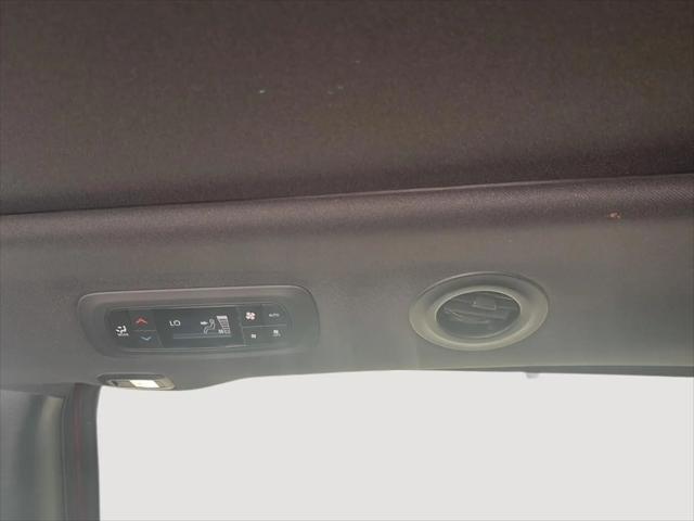 2023 Chrysler Pacifica Limited AWD