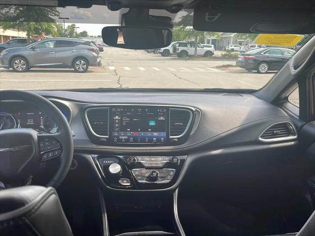 2023 Chrysler Pacifica Limited AWD