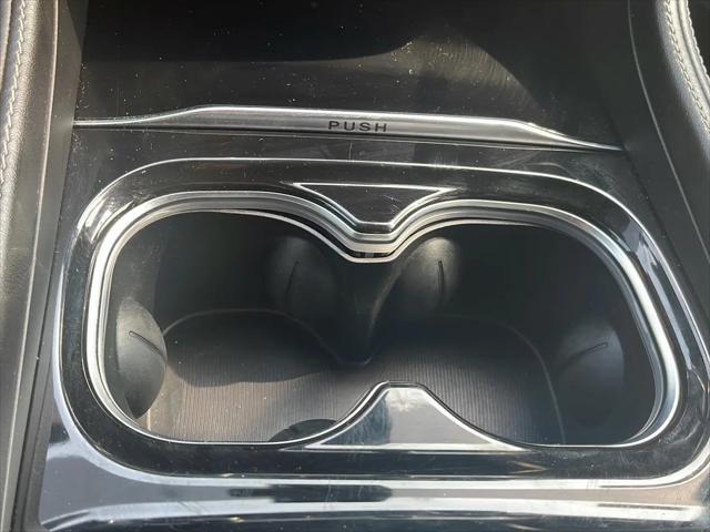 2023 Chrysler Pacifica Limited AWD