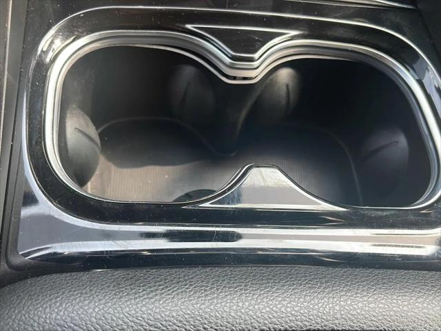 2023 Chrysler Pacifica Limited AWD