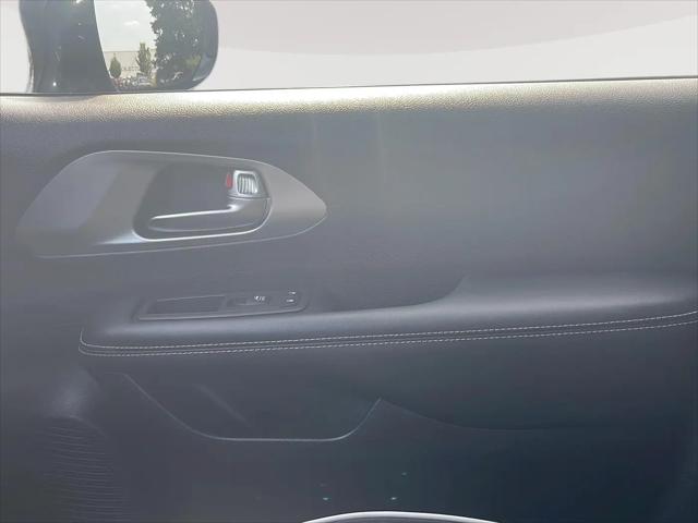 2023 Chrysler Pacifica Limited AWD