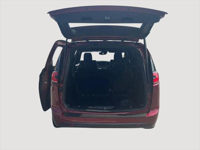2023 Chrysler Pacifica Limited AWD
