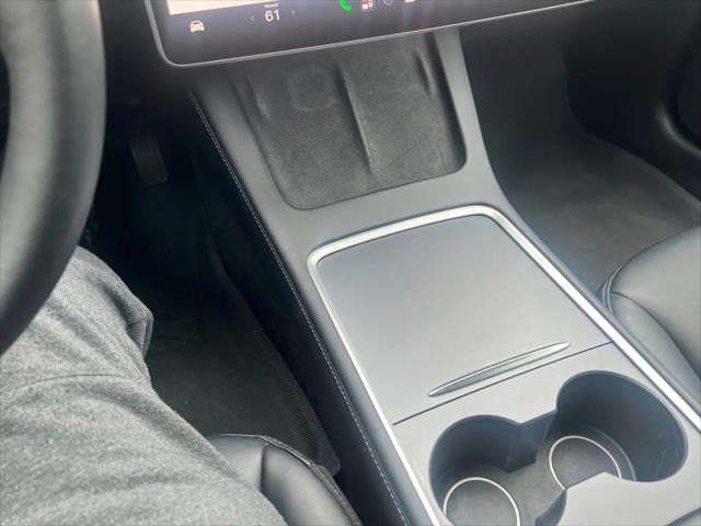 2022 Tesla Model 3 Rear-Wheel Drive