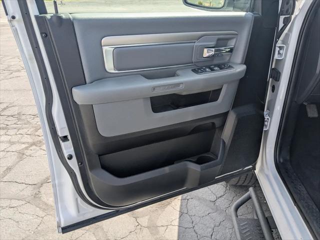 2019 Ram 1500 Classic Warlock Crew Cab 4x4 57 Box