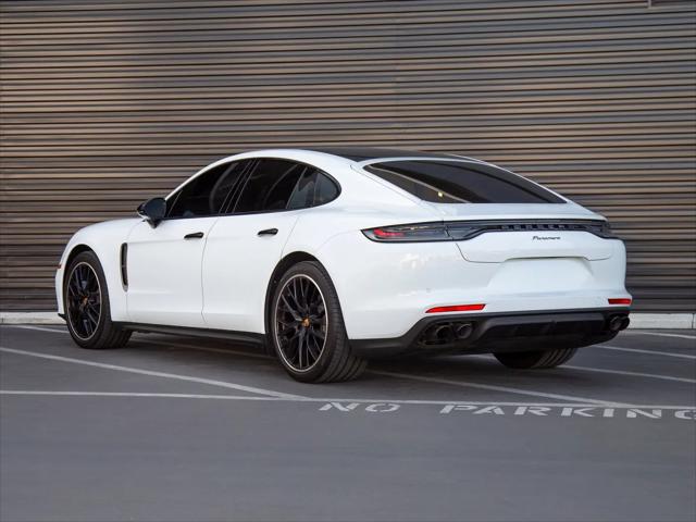 2023 Porsche Panamera Platinum Edition