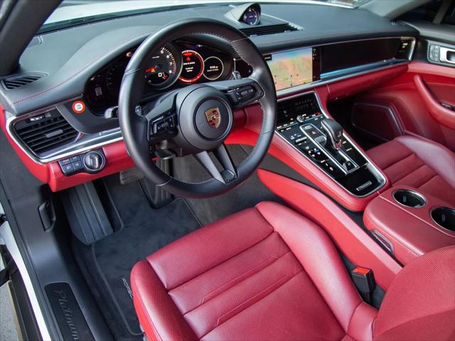 2023 Porsche Panamera Platinum Edition
