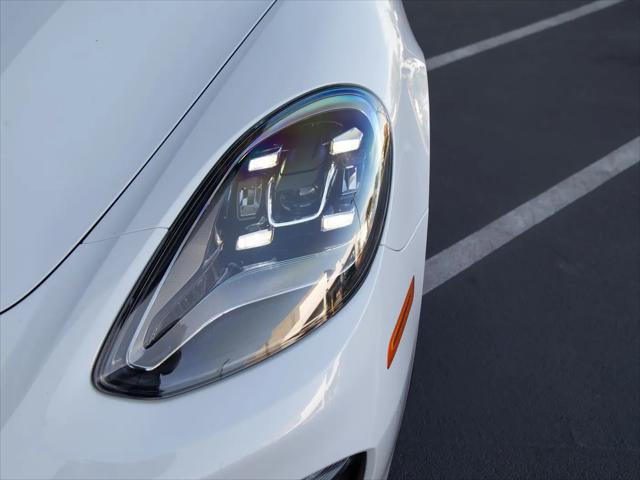 2023 Porsche Panamera Platinum Edition