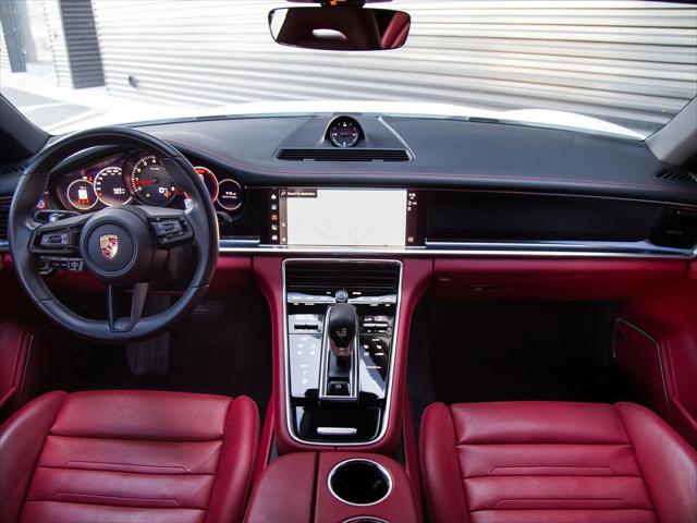 2023 Porsche Panamera Platinum Edition