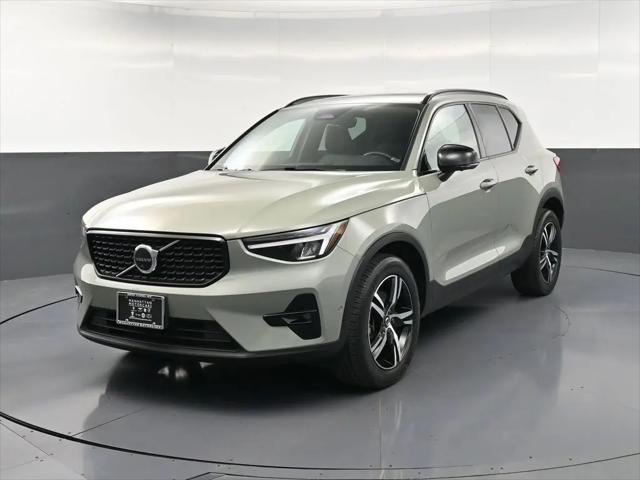 2023 Volvo XC40 B5 Plus Dark Theme for sale in New York, NY