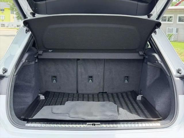 2023 Audi Q3 Premium 45 TFSI S line quattro Tiptronic
