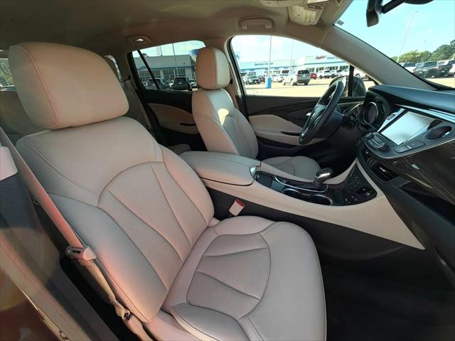 2020 Buick Envision FWD Essence