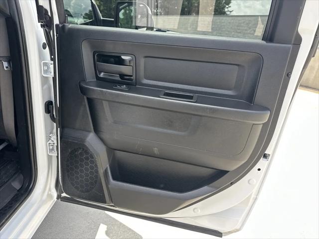 2022 Ram 3500 Tradesman Crew Cab 4x4 64 Box