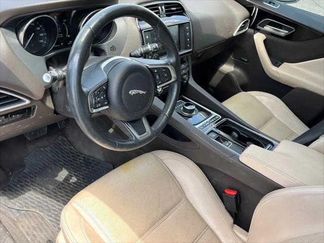 2018 Jaguar F-PACE 25t Prestige