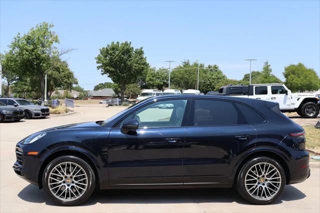 2023 Porsche Cayenne Platinum Edition