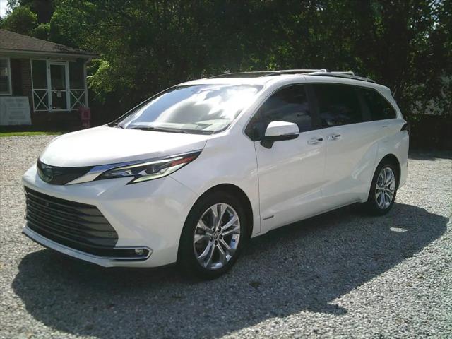 2021 Toyota Sienna Platinum for sale in Spartanburg, SC