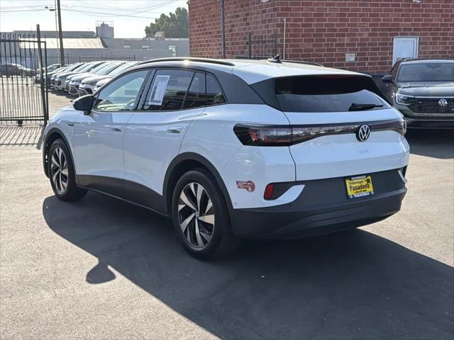 2023 Volkswagen ID.4 Pro