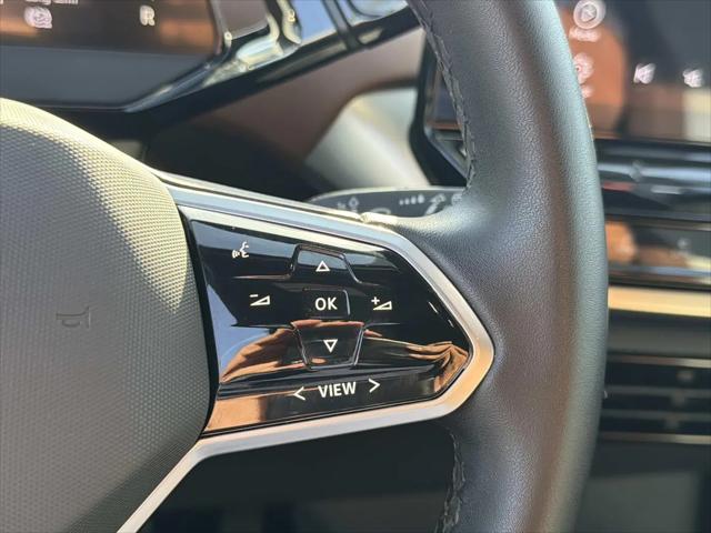 2023 Volkswagen ID.4 Pro