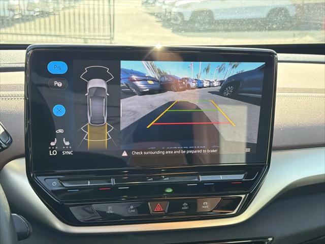 2023 Volkswagen ID.4 Pro