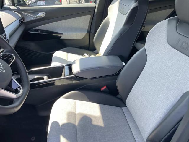 2023 Volkswagen ID.4 Pro