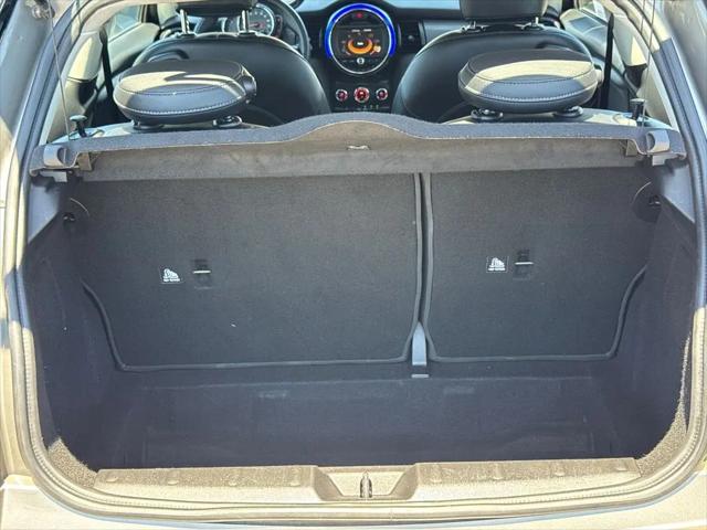 2017 MINI Hardtop Cooper