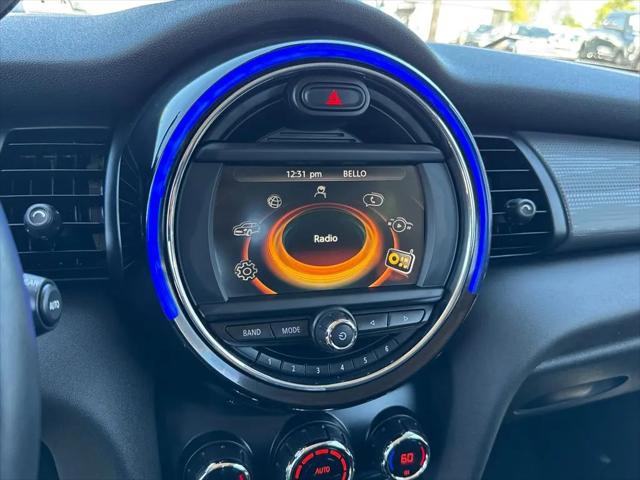 2017 MINI Hardtop Cooper