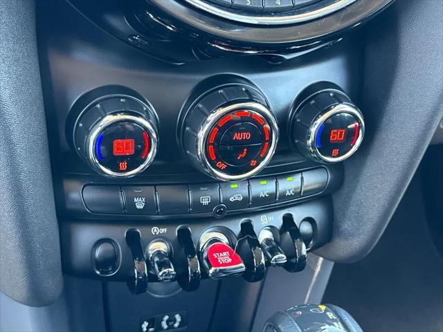 2017 MINI Hardtop Cooper