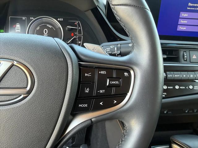 2025 Lexus ES 300h ES 300h
