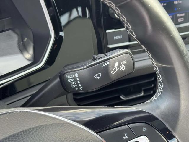 2021 Volkswagen Jetta 1.4T R-Line