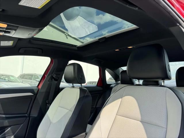 2021 Volkswagen Jetta 1.4T R-Line