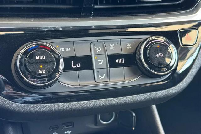 2026 Buick NV Sport Touring FWD