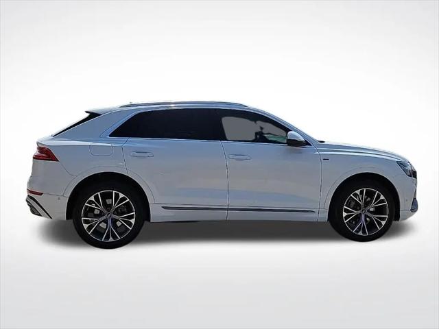 2021 Audi Q8 Premium Plus 55 TFSI quattro Tiptronic