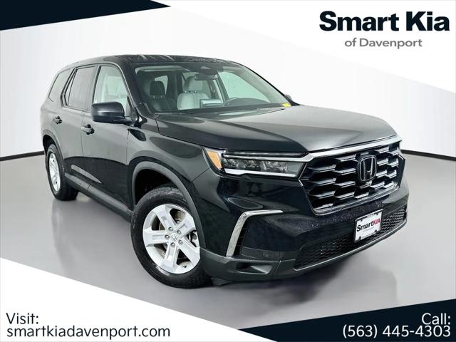 2023 Honda Pilot AWD LX for sale in Davenport, IA