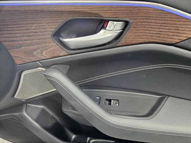 2021 Acura TLX w/Advance Package