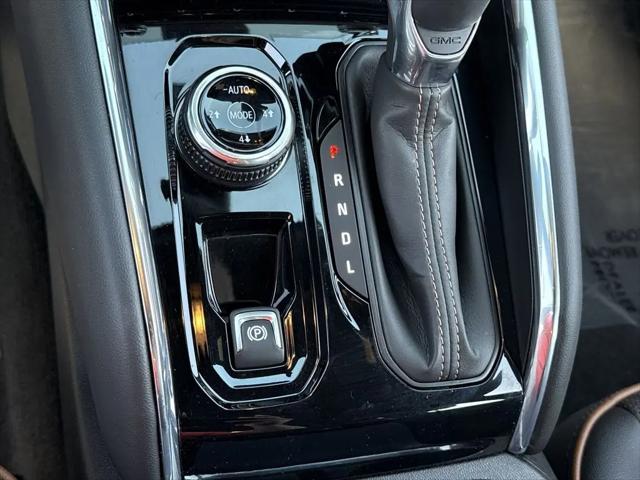 2023 GMC Canyon 4WD Crew Cab Short Box AT4