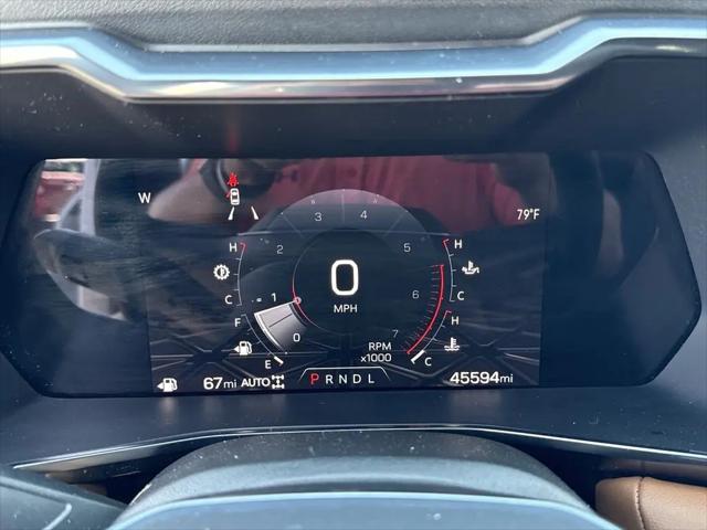 2023 GMC Canyon 4WD Crew Cab Short Box AT4