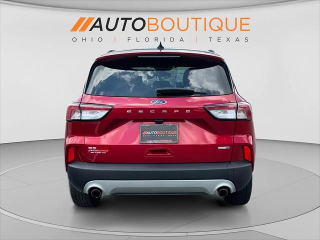 2020 Ford Escape SE