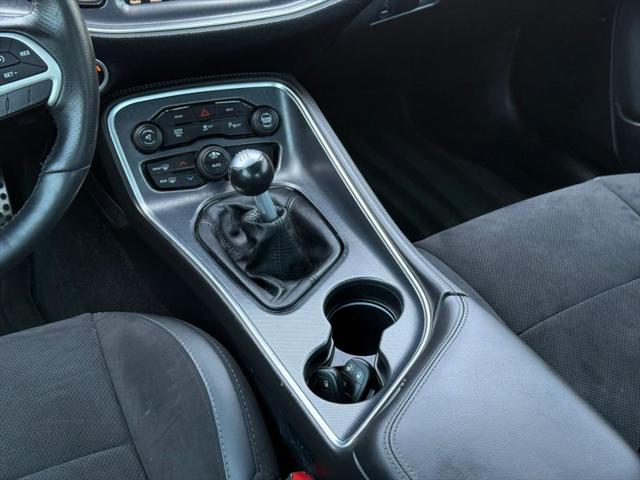 2016 Dodge Challenger R/T Scat Pack