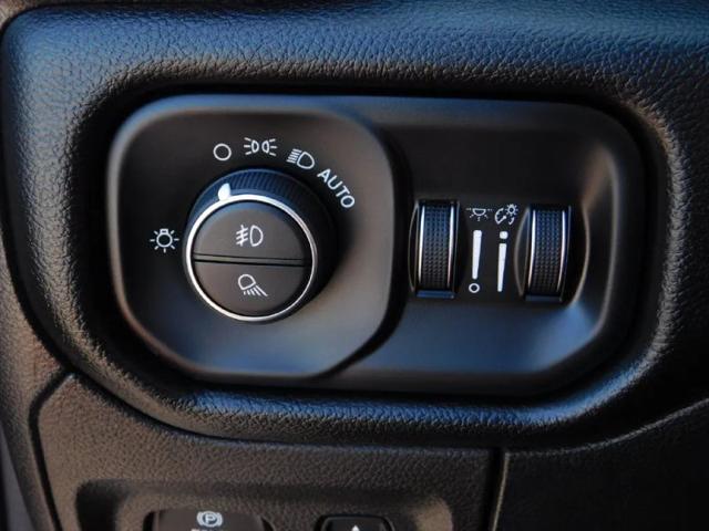 2019 Ram 1500 Big Horn/Lone Star Quad Cab 4x4 64 Box