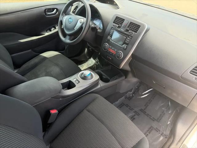 2017 Nissan LEAF S