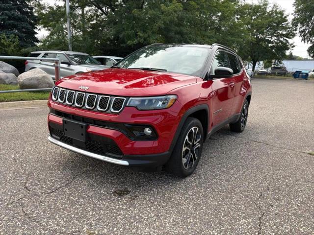 2023 Jeep Compass Limited 4x4 for sale in Burnsville, MN