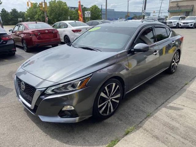 2020 Nissan Altima Platinum VC-Turbo FWD for sale in Lapeer, MI