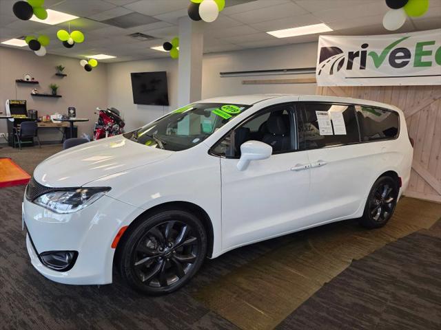 2019 Chrysler Pacifica Touring Plus