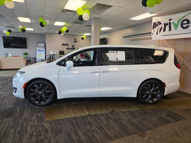 2019 Chrysler Pacifica Touring Plus