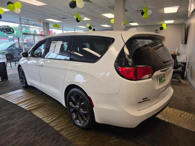 2019 Chrysler Pacifica Touring Plus