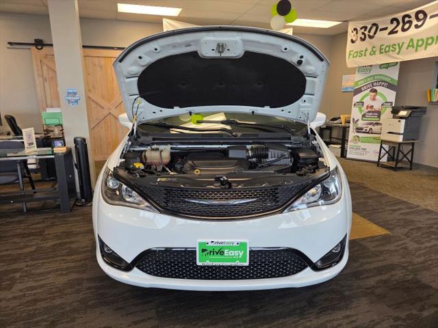 2019 Chrysler Pacifica Touring Plus