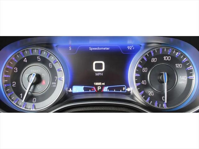 2023 Chrysler 300 Touring L